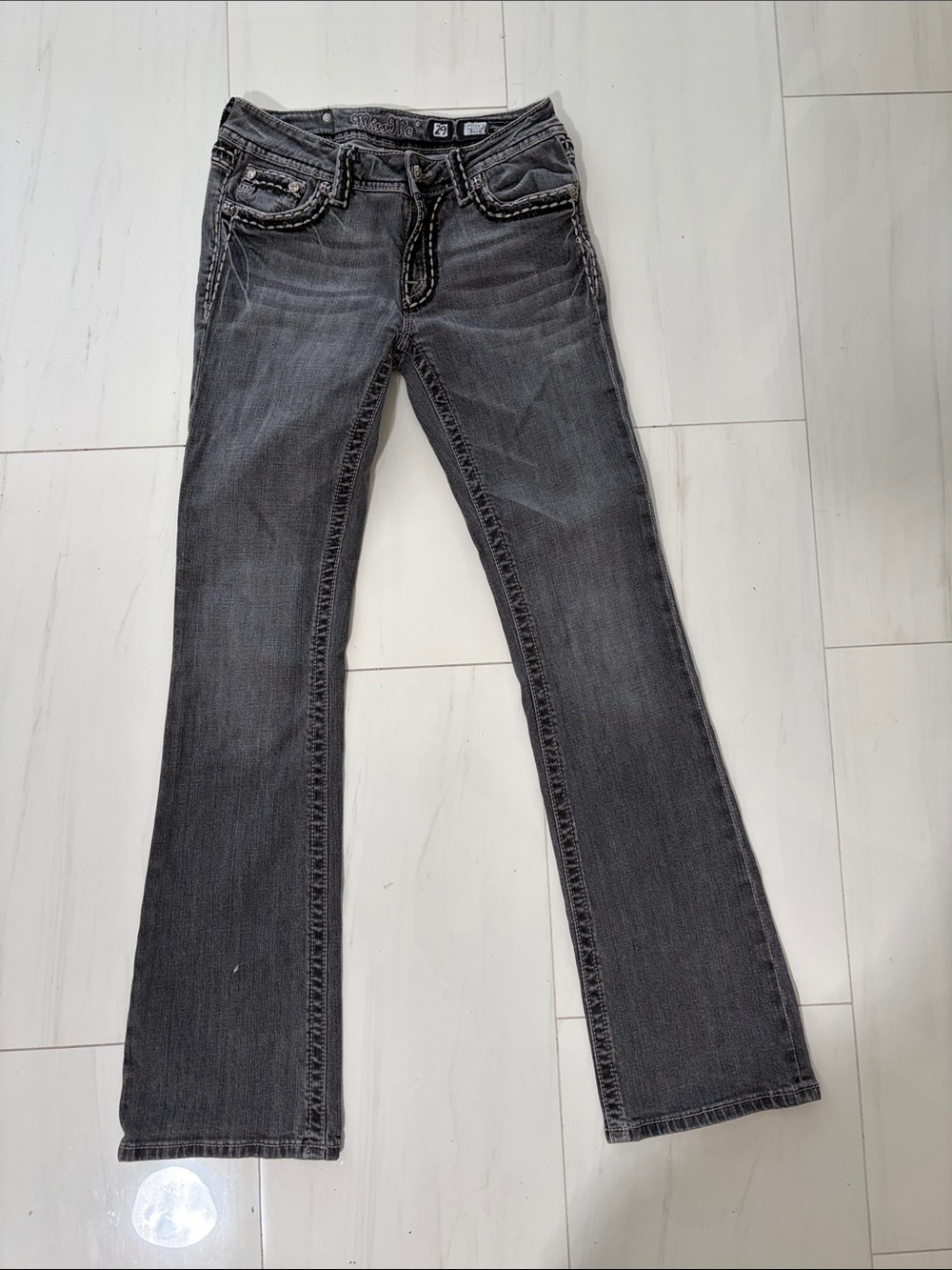 Miss Me Buckle Women's Washed Gray Bootcut Jeans with Contrast Stitching size 29 - Picture 9 of 10